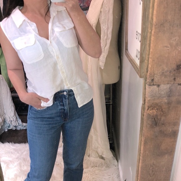 Classic linen sleeveless button down shirt size medium white color - Picture 2 of 5